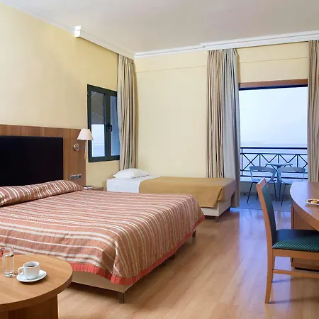 Ξενοδοχείο Ramada By Wyndham , Athens Club Attica Riviera