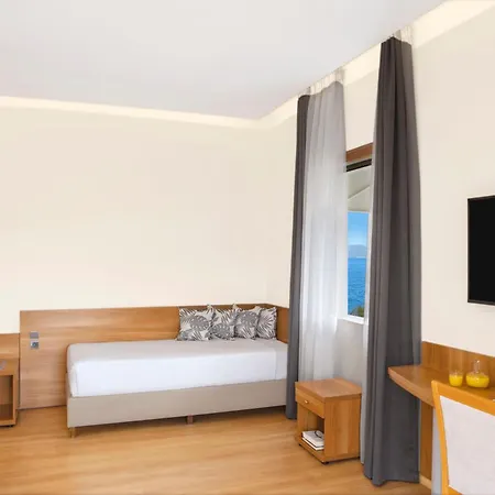 Ramada By Wyndham , Athens Club Attica Riviera Ξενοδοχείο Μάτι
