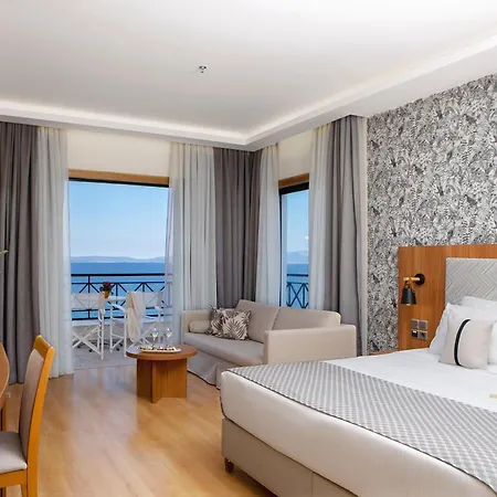Ξενοδοχείο Ramada By Wyndham , Athens Club Attica Riviera 5*