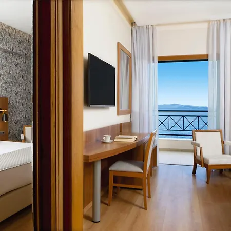 Ramada By Wyndham , Athens Club Attica Riviera Ξενοδοχείο 5*